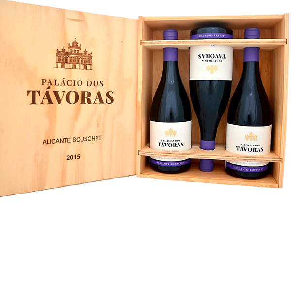 PALÁCIO DOS TÁVORAS